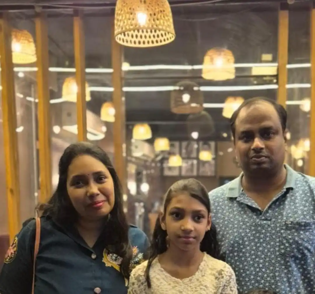 Parent of Navya Jain, Class III