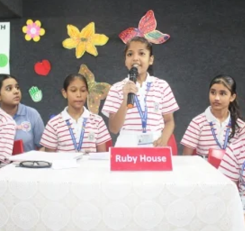 Debate Clubs image